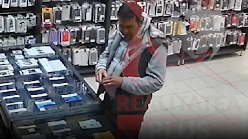 De ce a preferat fugarul Cătălin Cherecheș să folosească un mobil de 200 de lei, botezat „telefonul infractorilor”