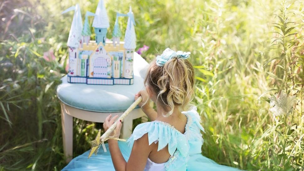  Sindromul “Prinți și prințese”, un adevărat pericol în educația copiilor. Efectul nociv asupra dezvoltării lor