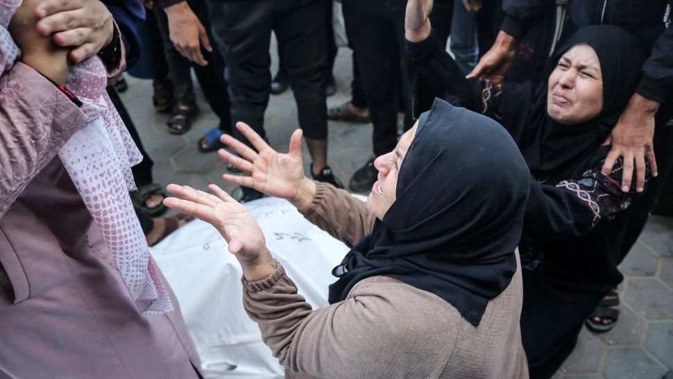 Cel puțin 25 de morți într-o școală din Gaza, în urma unui bombardament israelian