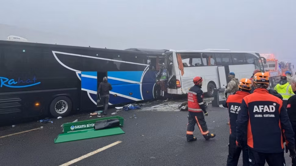 Tragedie în Turcia. Zeci de  morți și răniți în urma unui accident în lanț, imagini de coșmar - FOTOGALERIE