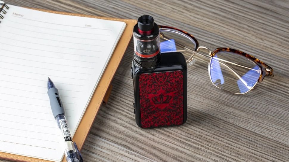 Parlamentul European recunoaște rolul țigaretelor electronice ca metodă de renunțare la fumat