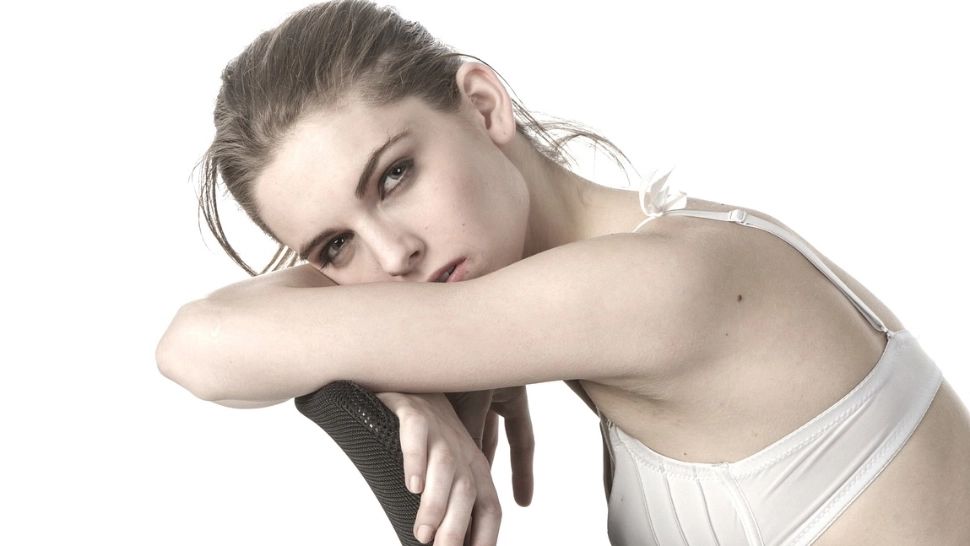 Cum recunoști o nimfomană de la prima întâlnire. 4 semne care o dau de gol