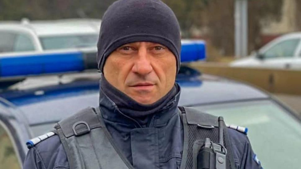 Veteran de război, salvat din incendiu de un jandarm, în drum spre muncă: Îl ştiu de când eram copil. A fost prietenul şi fostul camarad de război al bunicului meu