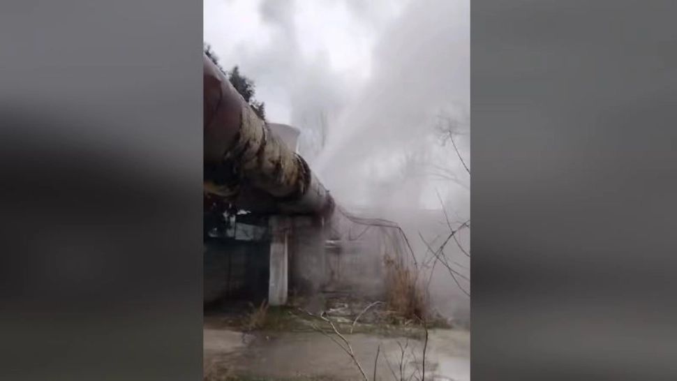 Avarie majoră la rețeaua de termoficare din București - 1.000 de blocuri rămân fără căldură în plin ger - Prima reacție a șefului Termoenergetica