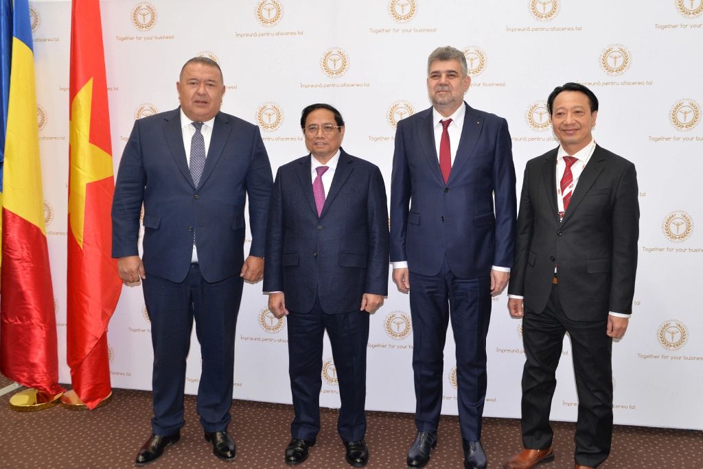 Mihai Daraban: Peste 2.100 de muncitori vietnamezi cu acte în regulă activează în economia românească