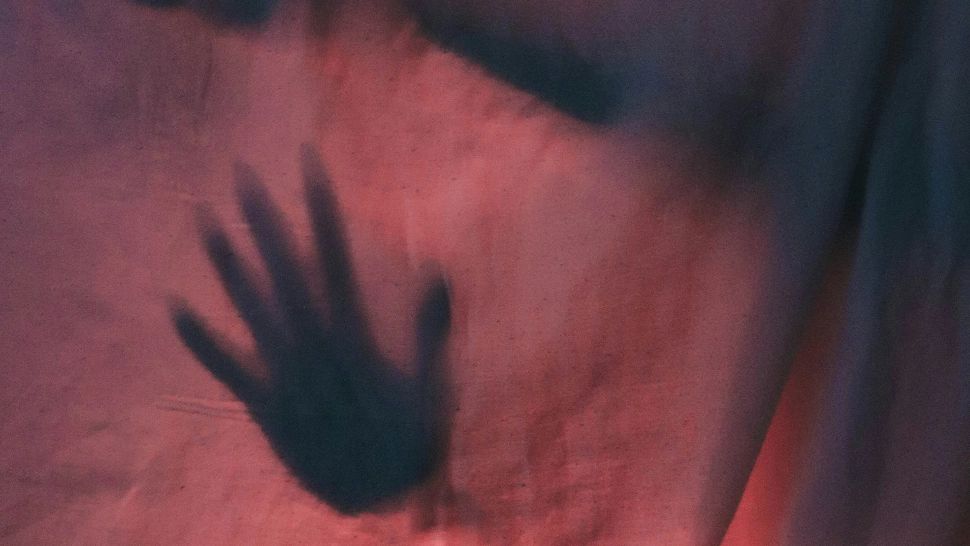 Fobia extremă de ciudată de care suferă mulți oameni, fără ca ceilalți să-și dea seama. Cum se manifestă