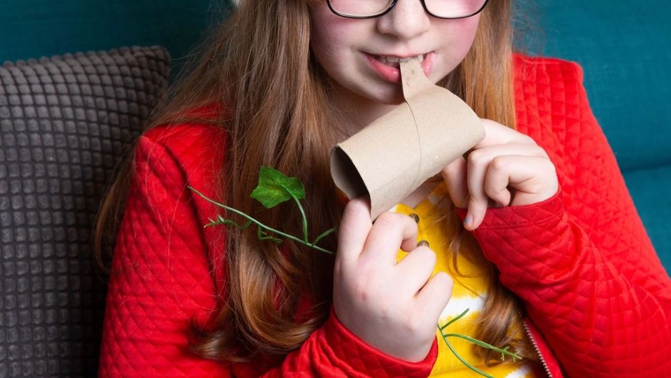 Ce este sindromul COȚOFENEI - PICA, afecțiunea celor care înghit orice, de la hârtie și cretă până la bucăți de zid