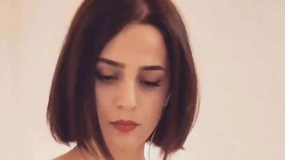 Pedepsită cu 74 de lovituri de bici pentru că a  postat o fotografie în care nu purta vălul islamic