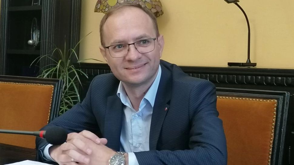 Percheziții DNA, la Primăria Botoșani! Biroul primarului PSD a fost SIGILAT. Acuzații de angajări ILEGALE