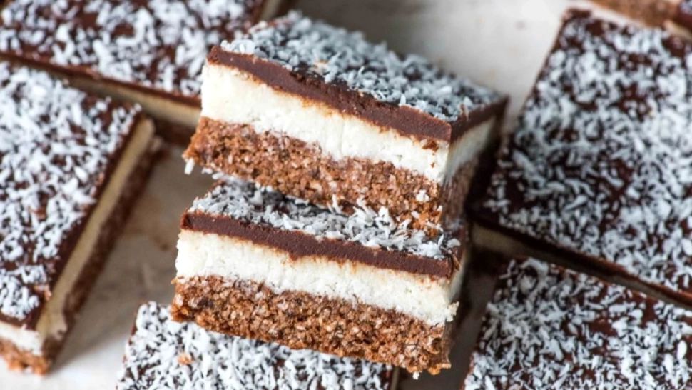 Prăjitura Kinder felie de lapte. Cum prepari acasă deliciosul desert