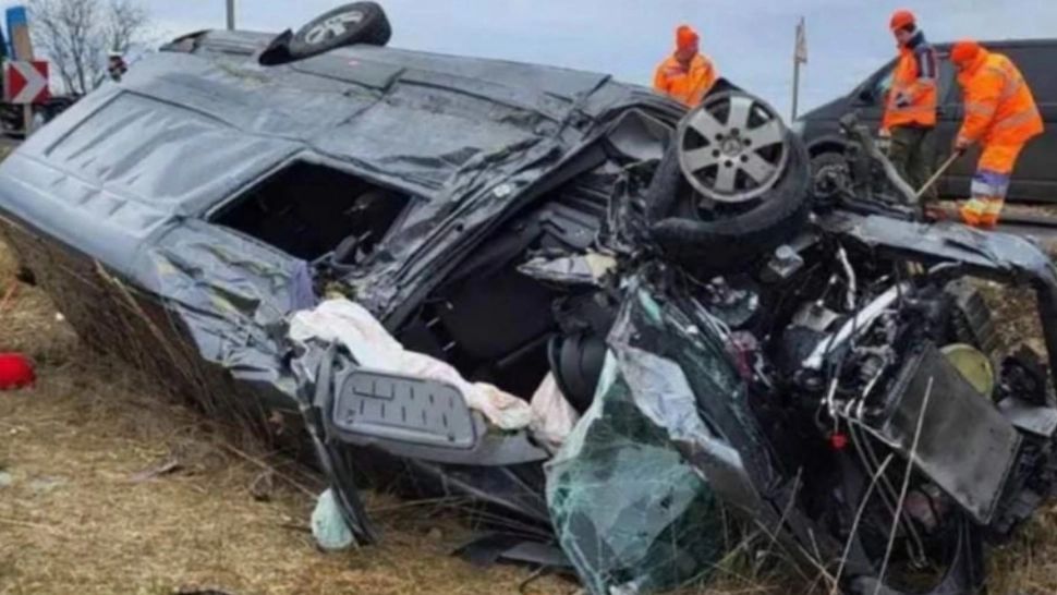 Două microbuze pline cu români, accident cumplit în Ungaria: un mort