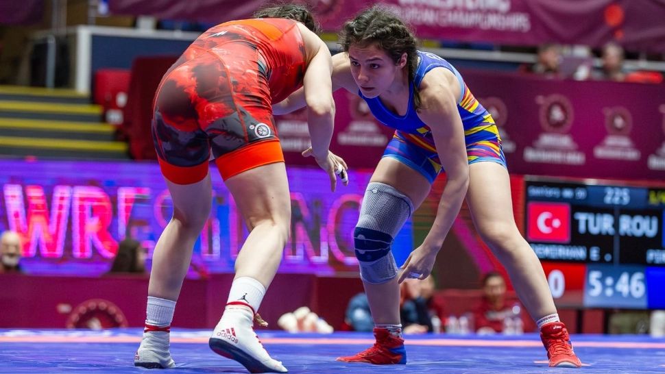 România are campioană europeană la lupte. Ana Beatrice Andreea a câștigat aurul la 55 kg 