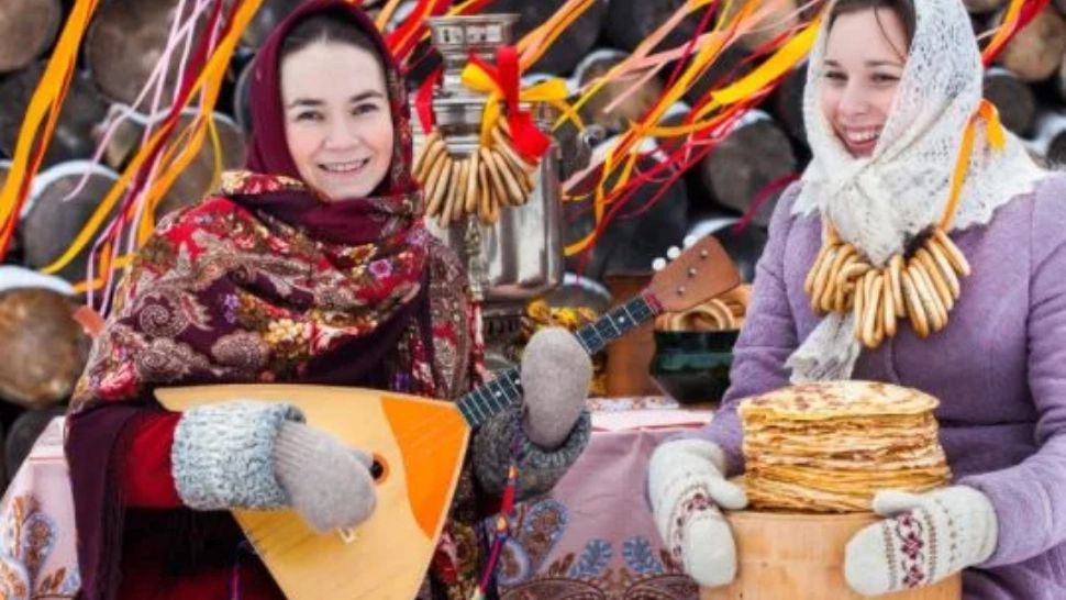 Ce este MASLENIȚA, vechiul obicei al rușilor lipoveni din Deltă?