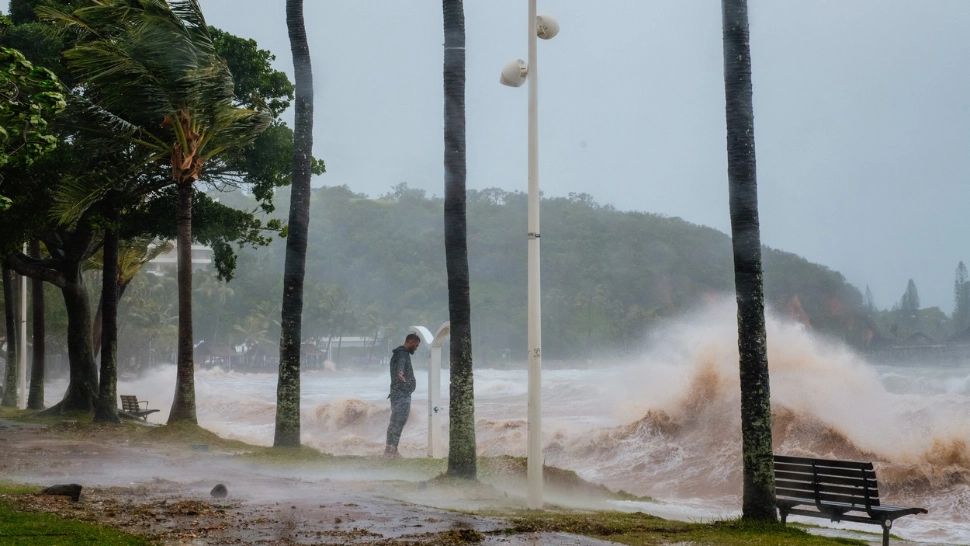 Vin super-URAGANELE. Experții vor să introducă o noua treaptă, pentru că furtunile sunt tot mai distructive