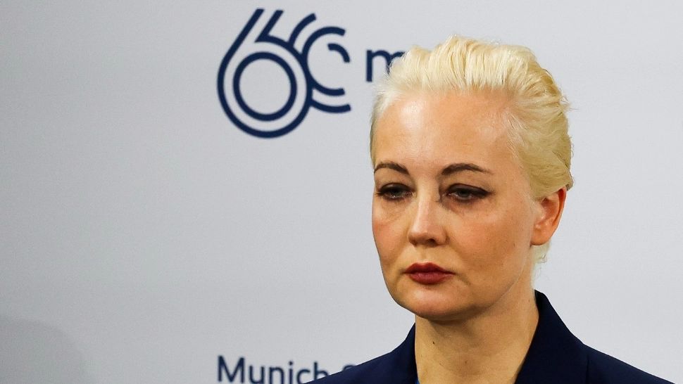 Soția lui Alexei Navalnîi promite că Vladimir Putin va plăti pentru moartea soțului ei