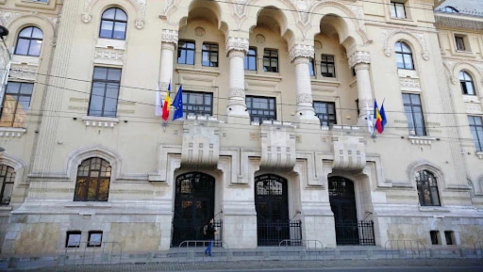 Bătălie acerbă pentru Primăria Capitalei. LISTA candidaților pentru fotoliul de edil al bucureștenilor: cine vrea locul lui Nicușor Dan