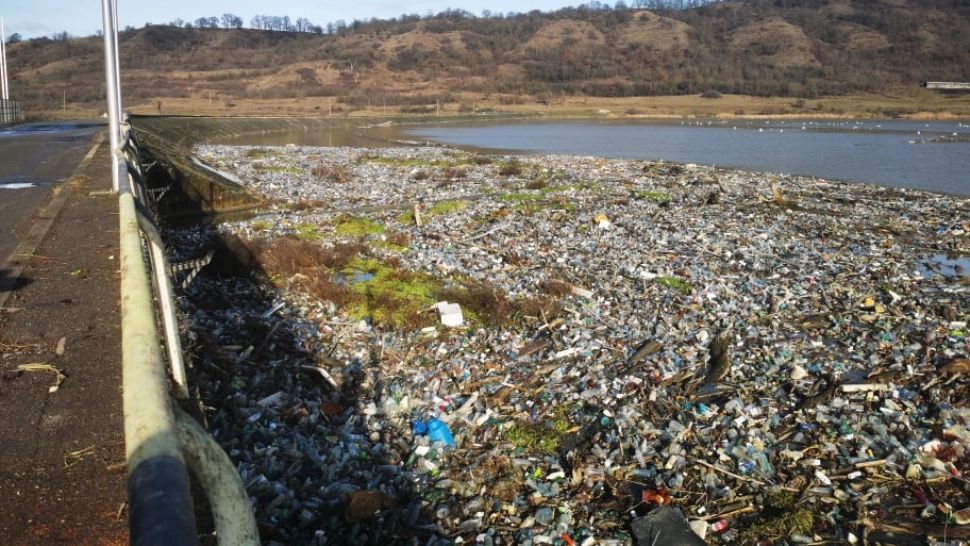 Alertă pe Olt, o importantă hidrocentntrală prezintă risc de REVĂRSARE, în caz de viituri