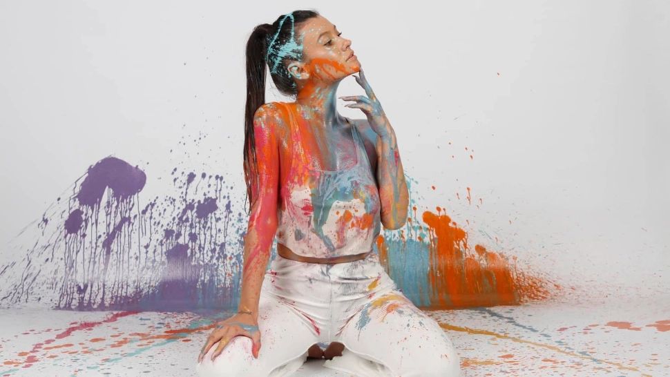 Erika Isac provoacă revoltă printre părinții elevilor unui colegiu din Oradea! Oamenii nu vor ca aceasta să cânte la Balul Bobocilor: care este motivul