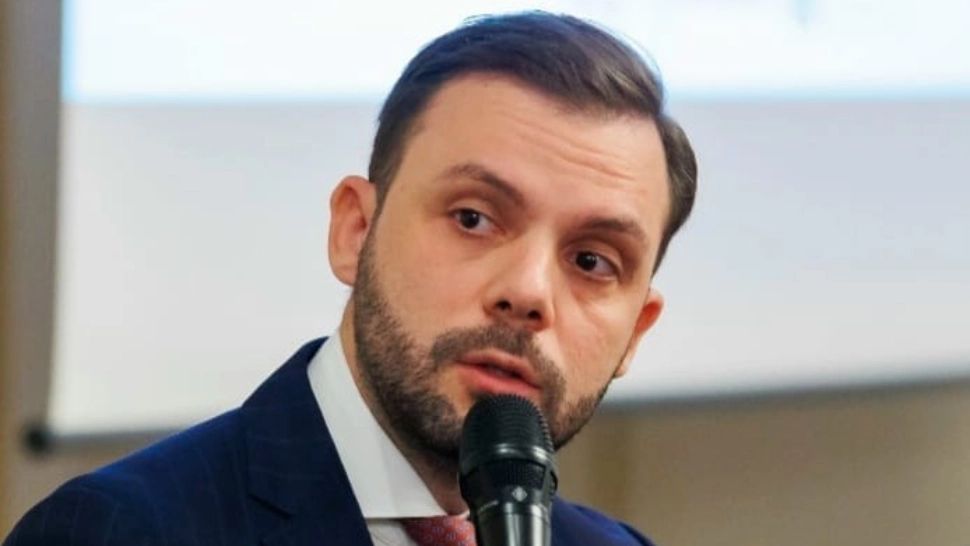 Sfidarea a șefului unei mega-instituții de stat. Câștigă 24.000 de lei pe lună, dar nu știe dacă este net sau brut