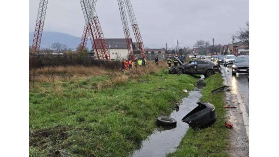 Accident teribil în Alba: un tânăr a murit pe loc