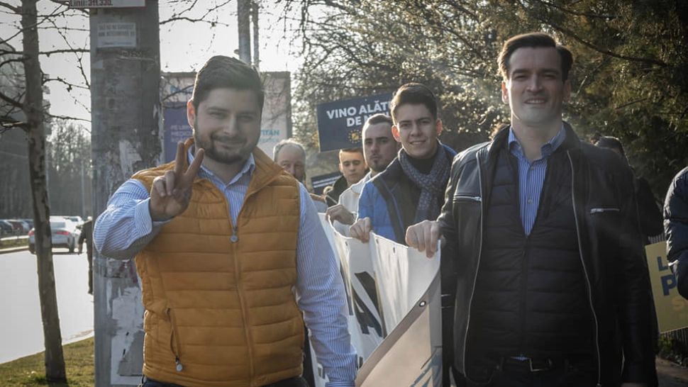 Marș pentru aer curat în Sectorul 3 din Bucureşti. Semnalul dat de PNL Sector 3 