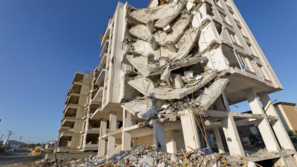 Specialiștii în construcții demontează miturile comune despre cutremur. „Dacă stai sub grindă vei fi în siguranță” - Fals!