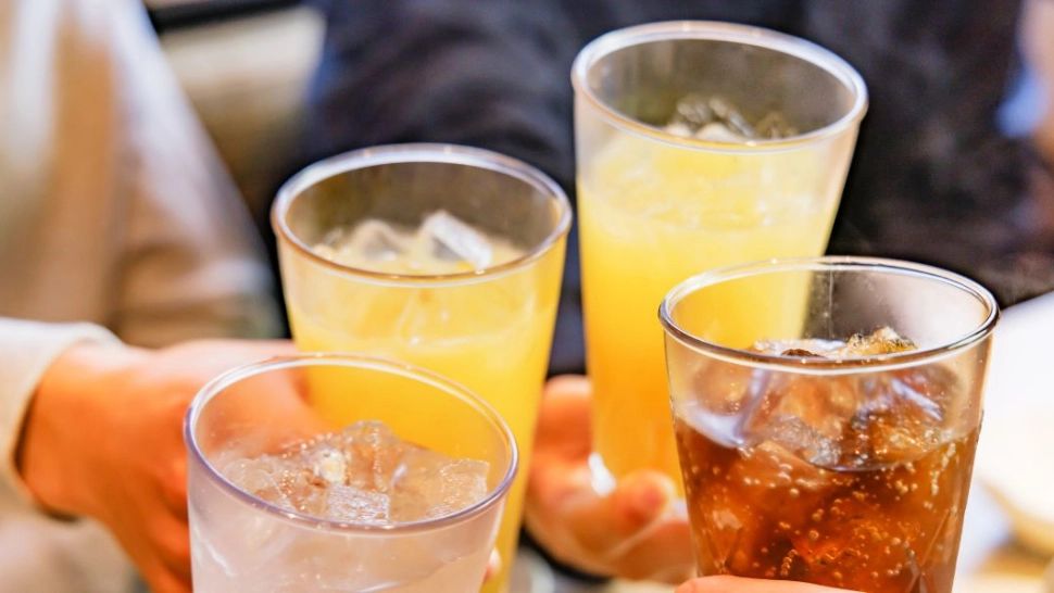 Cât de periculoase sunt, de fapt, băuturile dietetice. Boala perfidă declanșată de consumul acestora