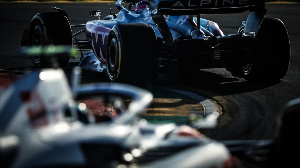 Scandal în Formula 1. Șeful FIA ar fi intervenit pentru ca pilotul Fernando Alonso să nu fie penalizat 