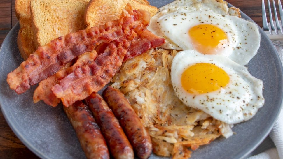 Micul dejun care ne face mai atractivi. Studiu cu privire la impactul mesei de dimineață asupra hormonilor sexuali