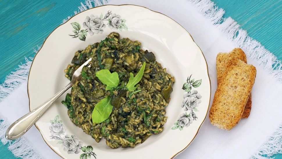 Pilaf cu urzici. Rețetă de post plină de savoare și vitamine