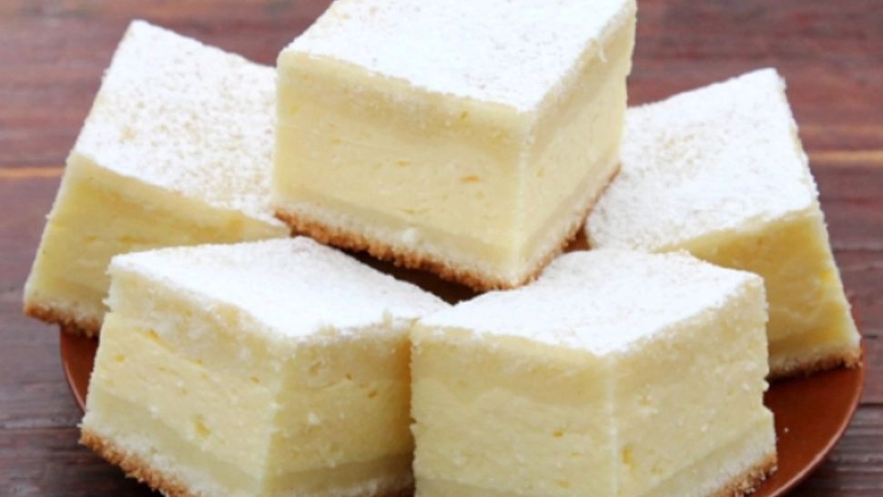Plăcintă cu brânză dulce. Ingredientul banal folosit de bucătari pentru un gust desăvârșit