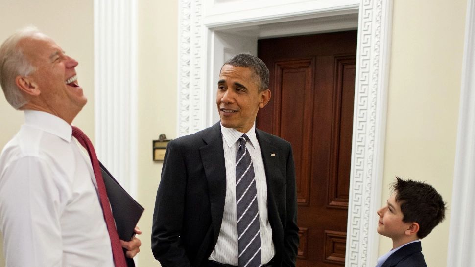 Joe Biden - "Tânăr şi arătos". Liderul american intră în campania electorală cu un spot în care abordează problema vârstei sale- VIDEO