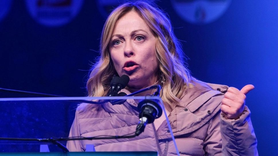 Soluția găsită de premierul italian Giorgia Meloni pentru a-i obliga pe copii să meargă la școală