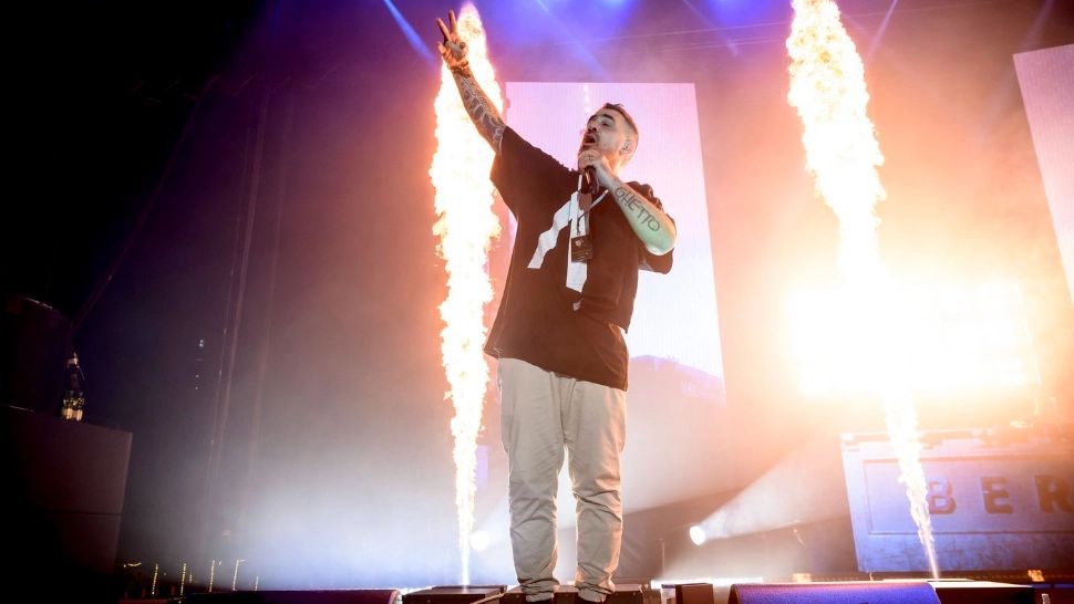 Involuție creativă: Versurile cântecelor au devenit mai simple şi mai repetitive în ultimii 40 de ani, arată un studiu