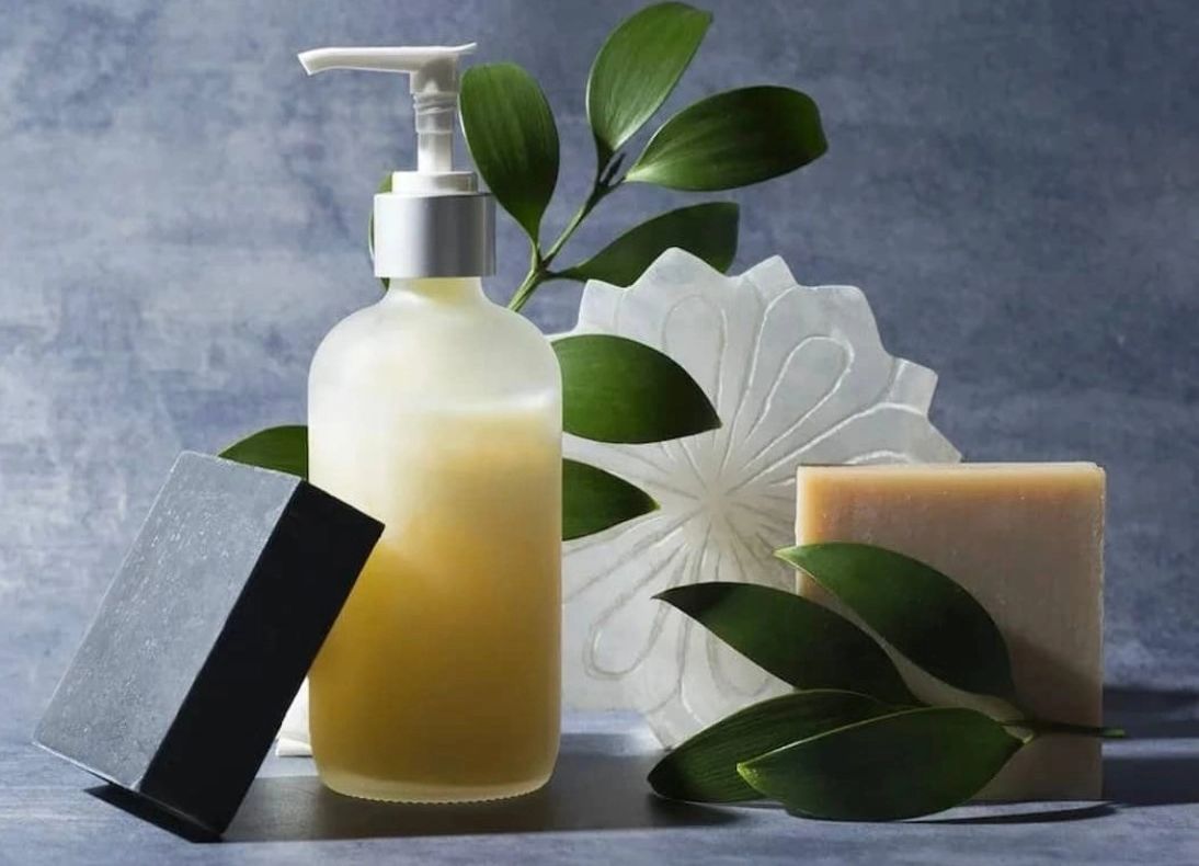 Săpun solid vs. săpun lichid: care este varianta recomandată de medici. Cât de importantă este, de fapt, apa caldă în procesul de curățare