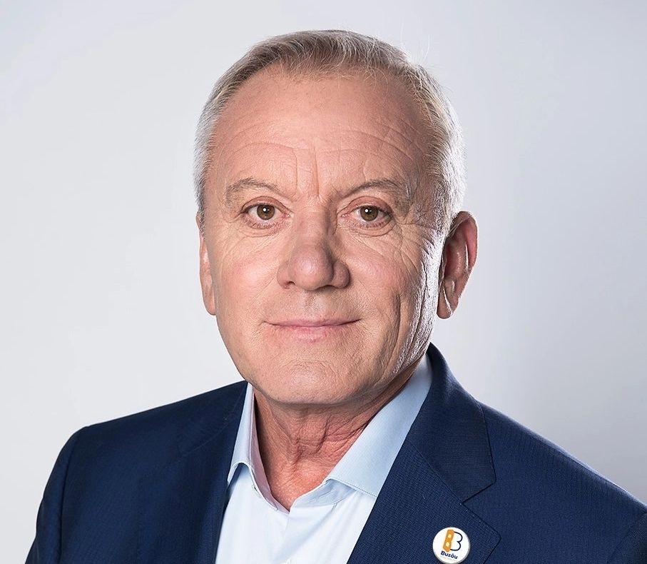 Cine e primarul PSD care spune ca l-ar vota pe Ciucă la prezidențiale. Vine chiar din fieful lui Ciolacu