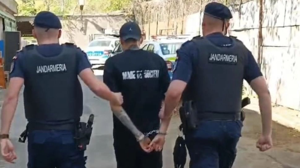 Tânărul care l-a tăiat cu un cuțit pe elevul de la Colegiul Tehnic „Iuliu Maniu” din Capitală, ARESTAT