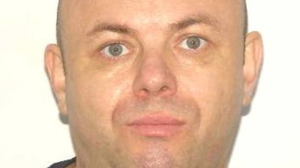 Alertă NAȚIONALĂ în dosarul avocatei care se droga cot la cot cu interlopii. Principalul suspect a dispărut