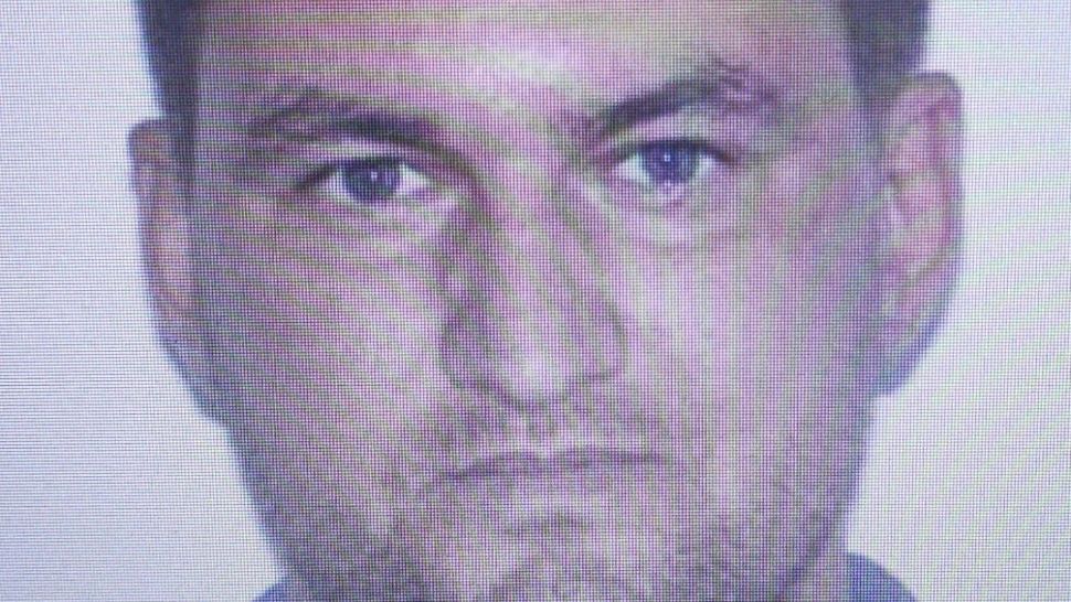 Radu Petrică are 43 de ani și a fost dat dispărut! Cine l-a văzut este rugat să sune la 112