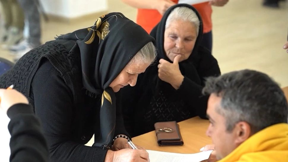 Peste 600 de buzoieni au beneficiat de servicii medicale. Caravana Medicală continuă în județul Vrancea