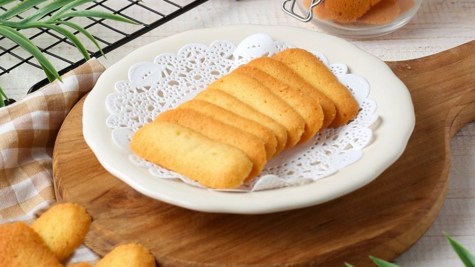 Fursecuri limbi de pisică. Rețetă de cofetărie: simple, gustoase și foarte fragede