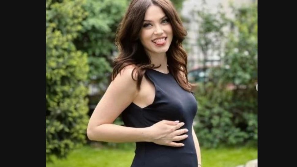 Primele imagini cu burtica de gravidă a Geaninei din Las Fierbinți. Actrița Anca Dumitra devine mamă pentru prima dată