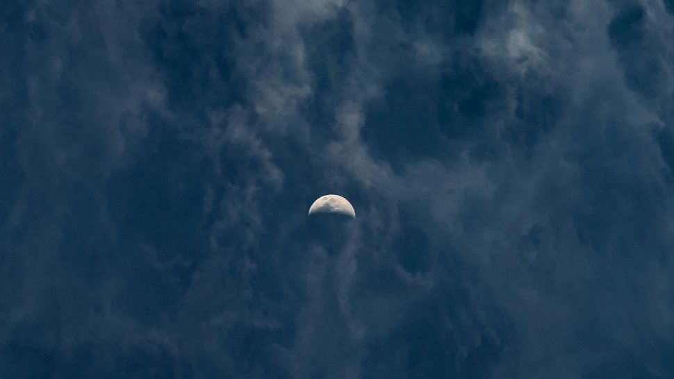 3 zodii renasc după eclipsa de soare de astăzi. Urmează perioada lor de glorie: vezi dacă te afli printre ele