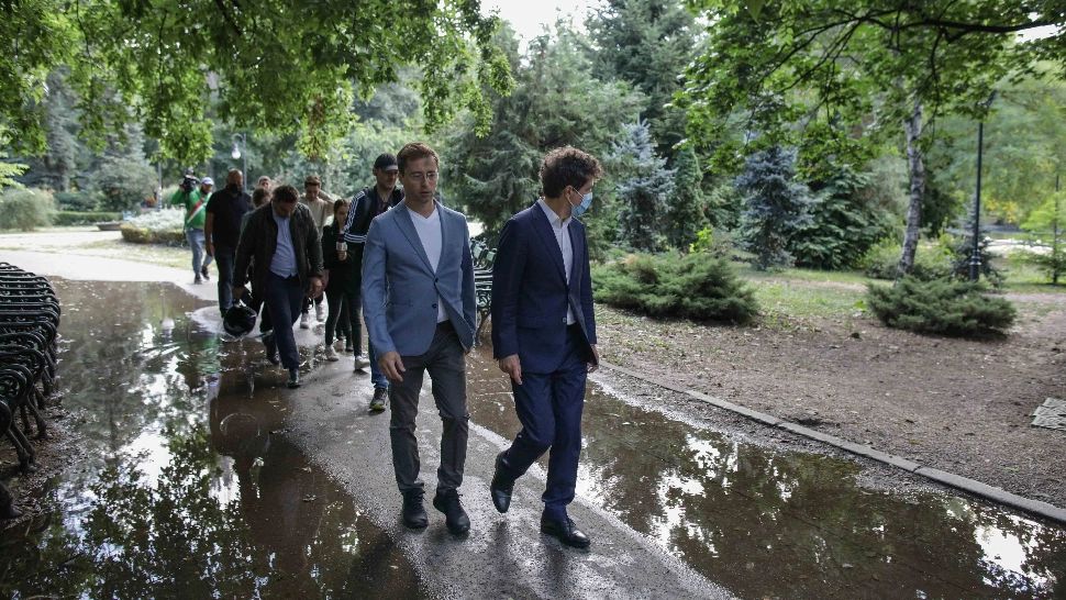 Traian Băsescu, amintiri de acum 4 ani: „Barna și Orban l-au plimbat pe Nicusor ca pe un urs în târg”