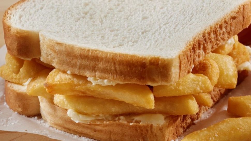 Acest obicei banal face pâinea și cartofii cancerigeni. Mulți oameni comit greșeala fără să știe