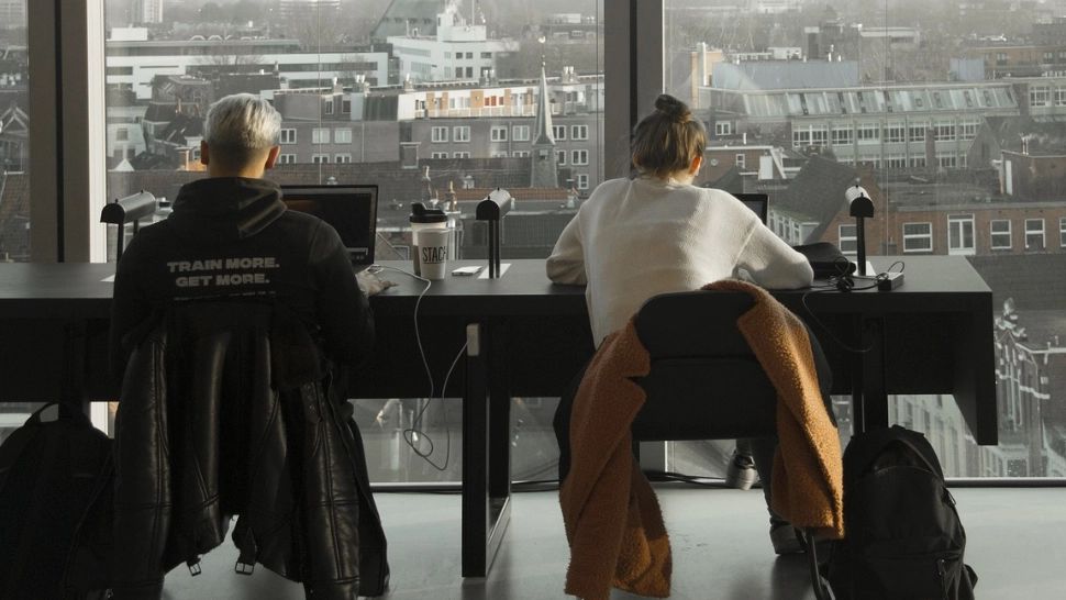 Top meserii cu cea mai mare rată de infidelitate. Joburile care destramă căsnicii