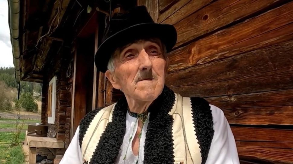 Mărturii emoționante despre viața de țăran în România. Nea Vasile, lecție de viață pentru români