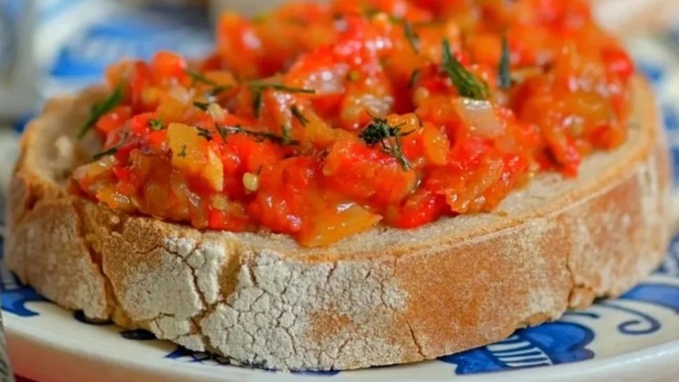 Zacuscă de fasole verde, cea mai sănătoasă rețetă de post