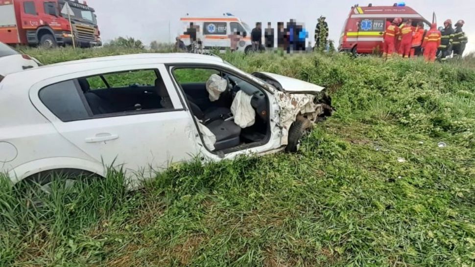 Grav accident rutier cu 3 victime în Giurgiu. A fost necesară intervenția elicopterului SMURD
