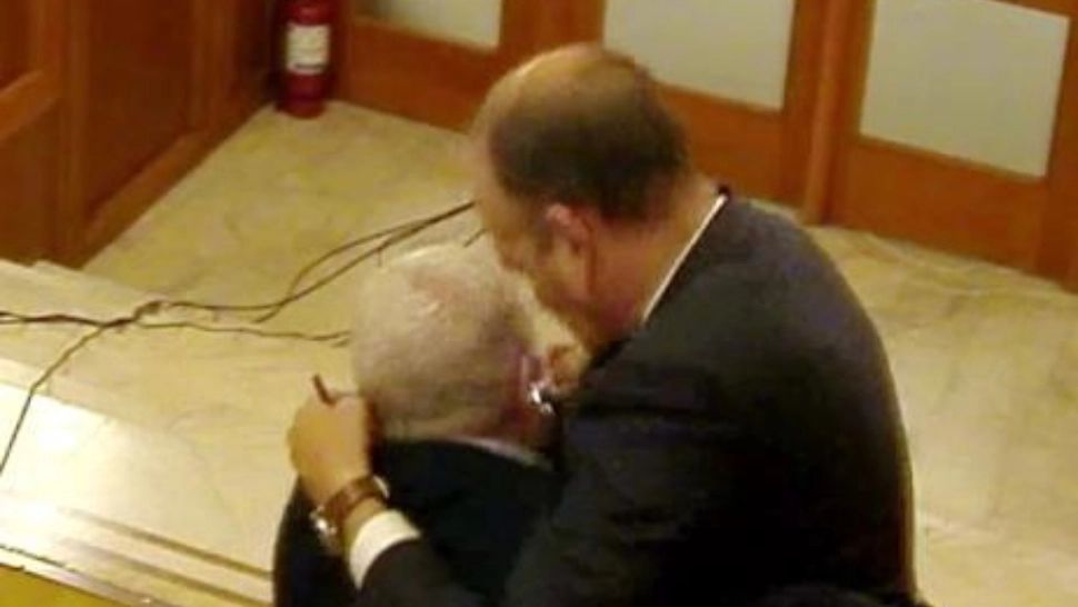 Iohannis, despre bătaia din Parlament: „Made in România. Este incalificabil”